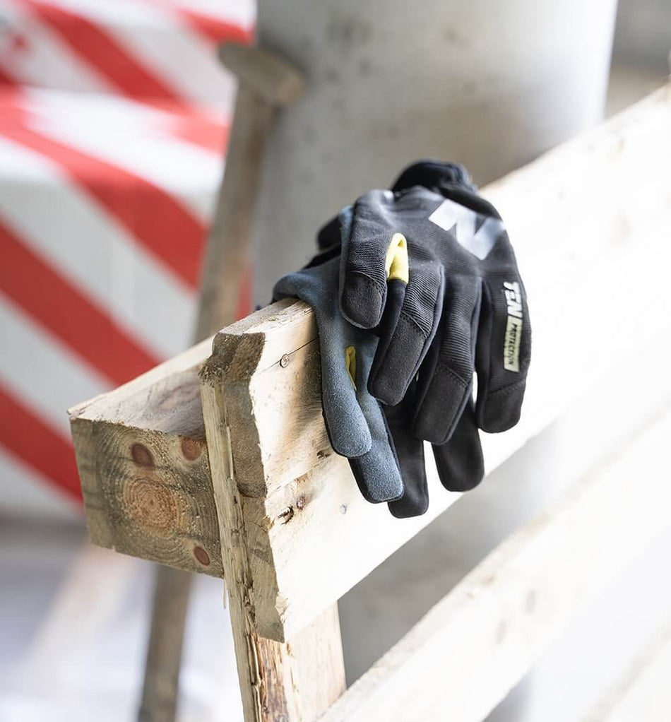 Clothing Accessories - STB.co.uk