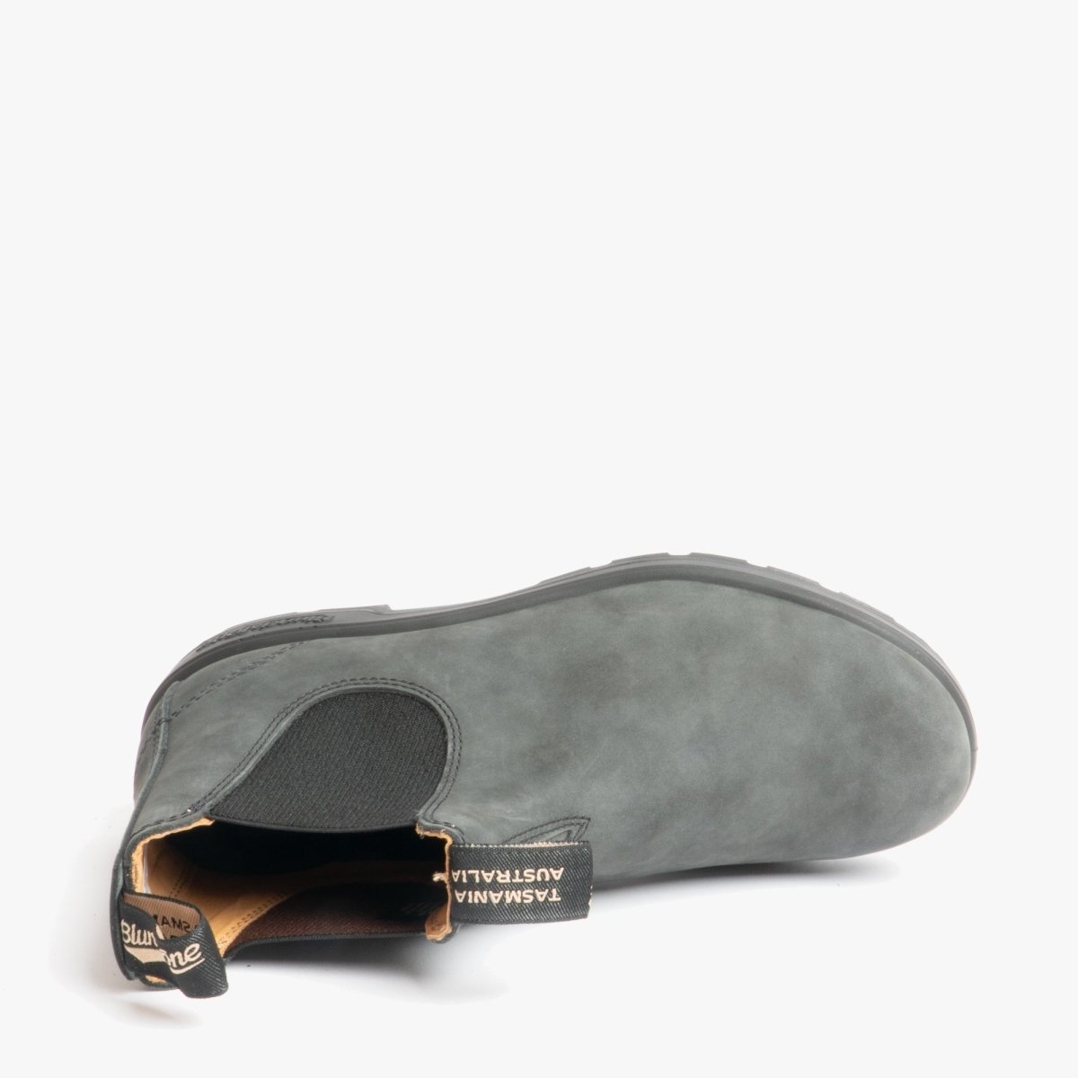 Blundstone 587 Unisex Leather Chelsea Boots Rustic Black 587 - 3 | STB.co.uk