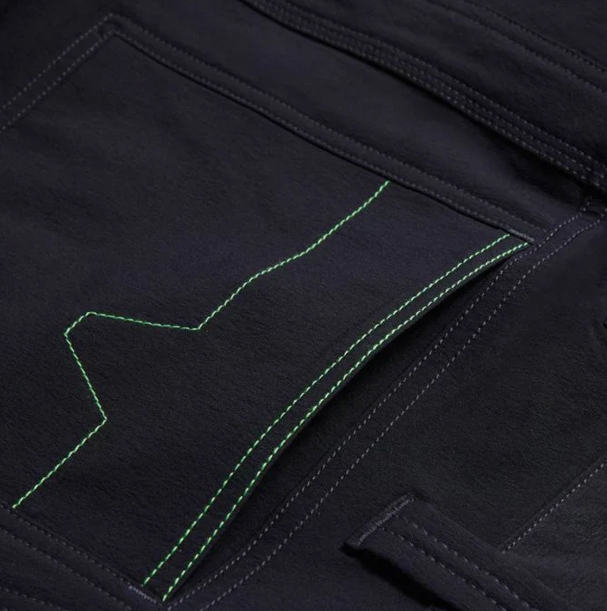 Apache WHISTLER Mens Workwear Shorts Black detailed view of multi-pocket with green stitching