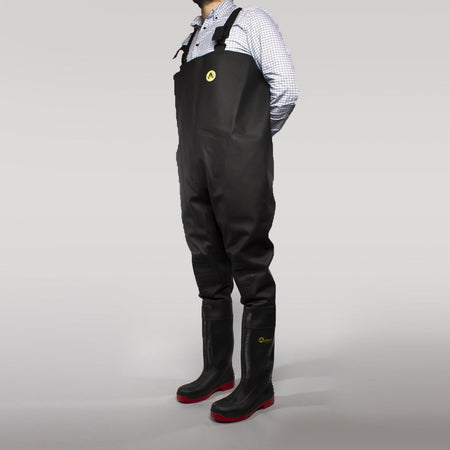 Amblers Safety AS1000CW DANUBE Unisex Safety Waders Black/Red 24875 - 41140 - 02 | STB.co.uk