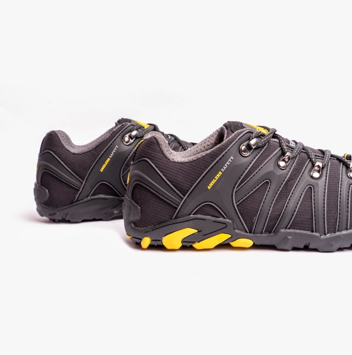 Amblers Safety FS23 Unisex Safety Trainers Black 24883 - 41148 - 02 | STB.co.uk