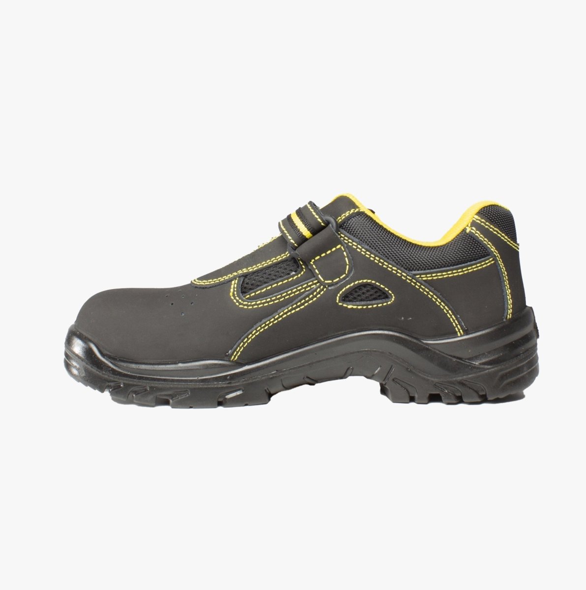Amblers Safety FS77 Unisex Safety Trainers Black 20423 - 32266 - 03 | STB.co.uk